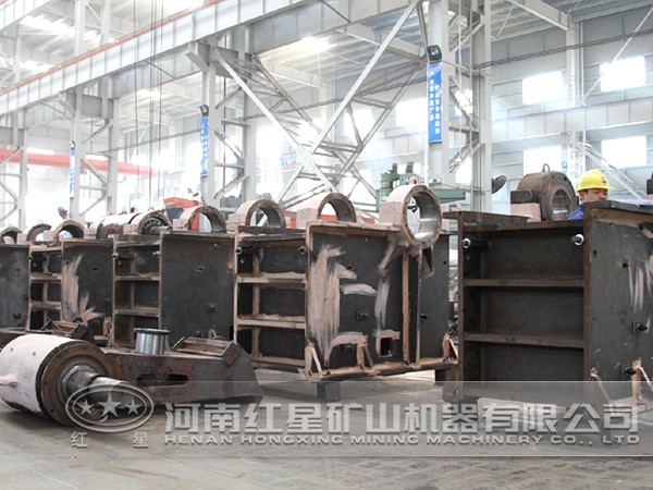 顎式破碎機(jī)