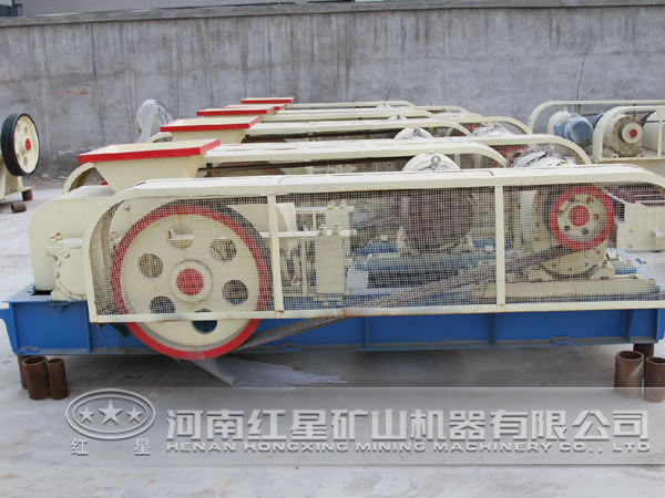 對(duì)輥式破碎機(jī)