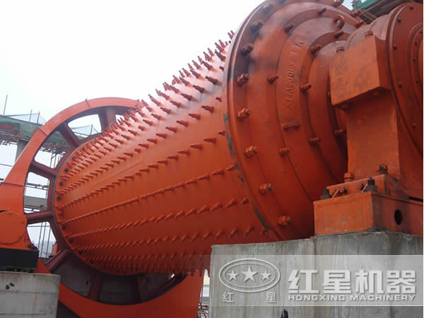 藍(lán)銅礦球磨機(jī)
