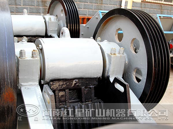 黑鎢礦破碎機(jī)