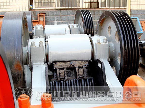 石礦粉碎機(jī)