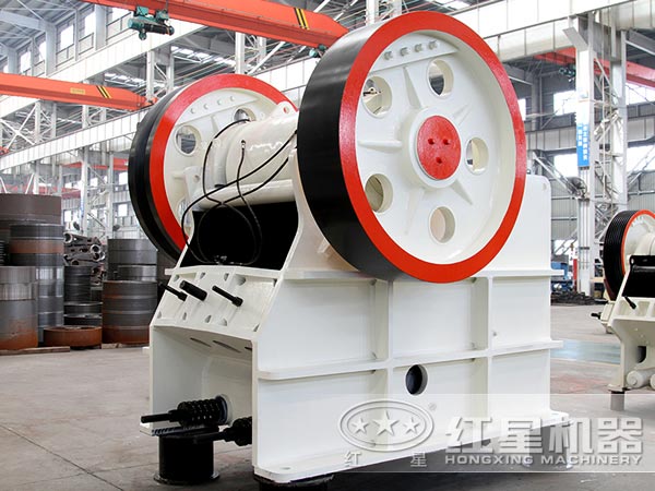 新型環(huán)保破碎機
