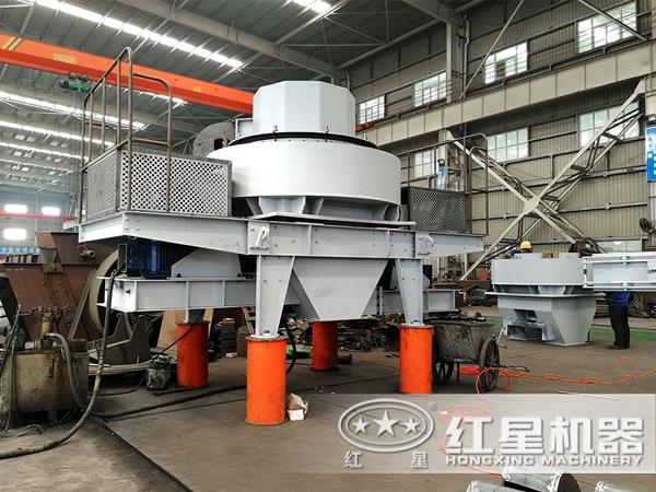碳化硅制砂機(jī)生產(chǎn)廠區(qū)實(shí)拍圖