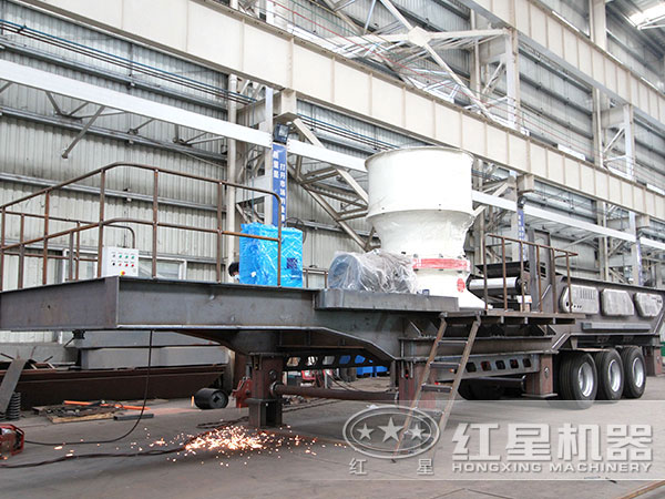 移動式建筑垃圾處理設備生產廠區(qū)實拍