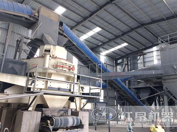河北用戶HVI型沖擊式制砂、整形機(jī)生產(chǎn)現(xiàn)場(chǎng)