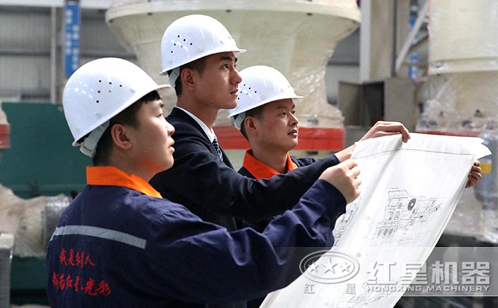 技術(shù)工程師為用戶定制建筑垃圾粉碎機設(shè)備